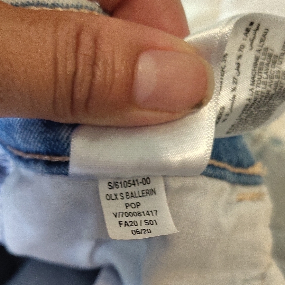 Old Navy Light Blue Kids Jeans - Picture 5 of 13